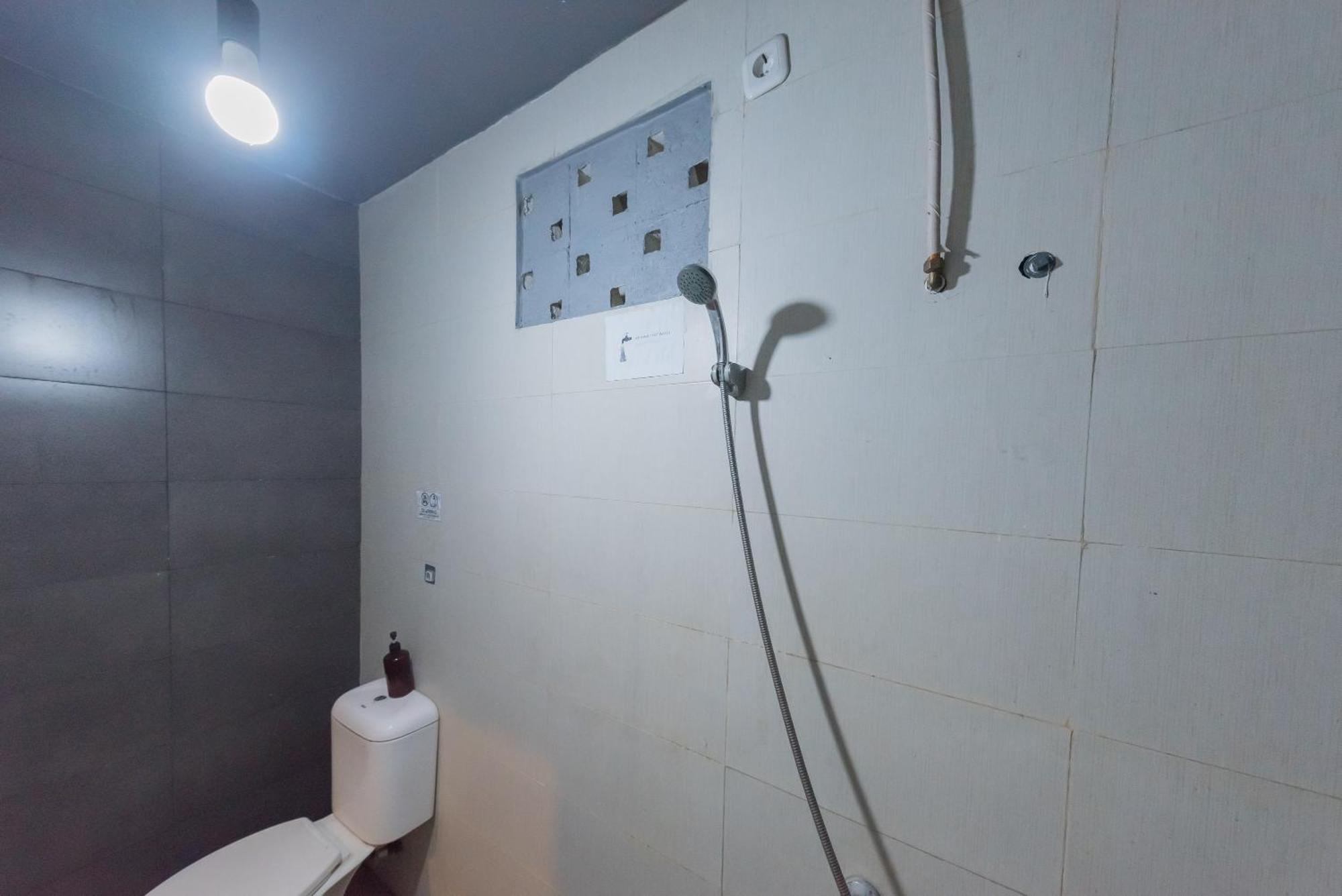Urbanview Hotel Cianjur City Park By Reddoorz Eksteriør billede